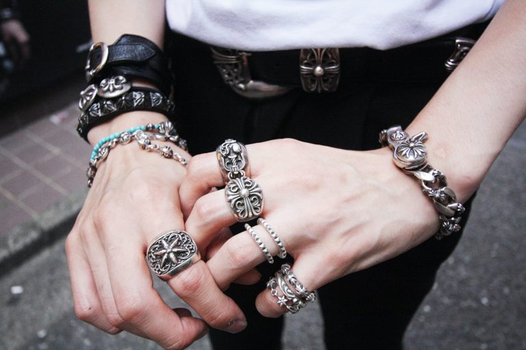 Unveiling the Elegance and Exclusivity of Chrome Hearts Limited Edition Rings